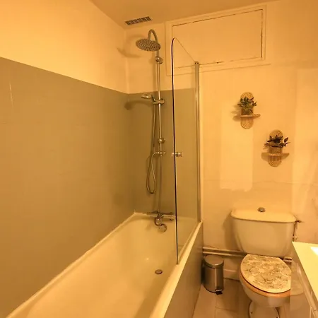 Cosy Avec Vue Sur Les Thermes Апартаменты *