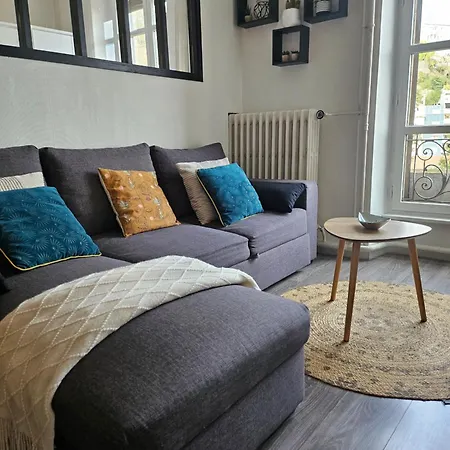 Cosy Avec Vue Sur Les Thermes *